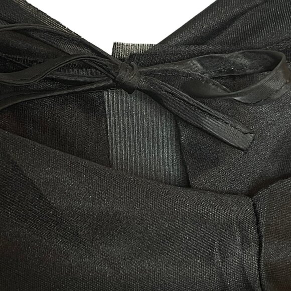 Grave Reaper Halloween Costume 5-Piece Adult Up To 250 lbs (Sickle Not Included) - Picture 7 of 10